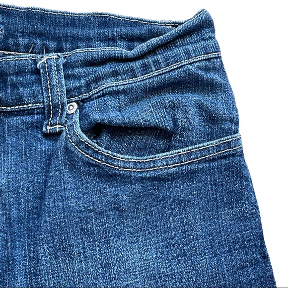 ZENA JEANS denim shorts embroidered accents women's size 6 - Picture 4 of 10